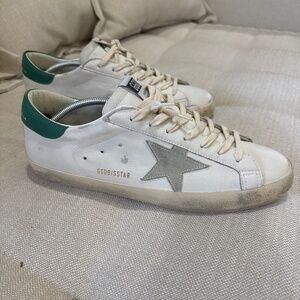Golden Goose Sneakers in white Nappa leather with green heel. EU45